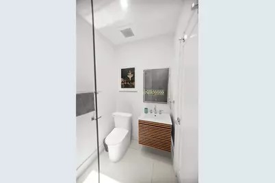 733 Michigan Ave #3, Miami Beach, FL 33139 - Photo 9