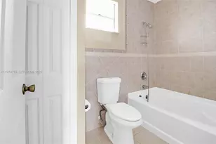 3920 SW 89th Ct, Miami, FL 33165 - Photo 17