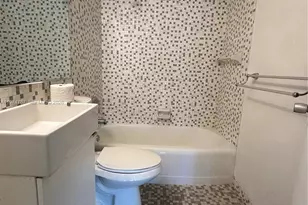 7545 E Treasure Dr, North Bay Village, FL 33141 - Photo 9