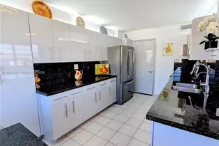 3161 S Ocean Dr, Hallandale Beach, FL 33009 - Photo 13