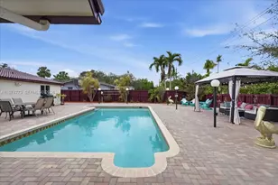 4925 Tyler St, Hollywood, FL 33021 - Photo 5