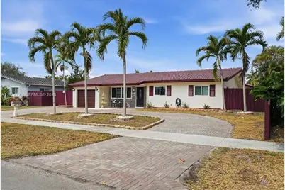 4925 Tyler St, Hollywood, FL 33021 - Photo 3