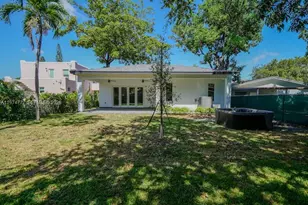 112 NW 24th Ct, Miami, FL 33125 - Photo 19