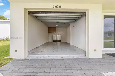 5616 NW 48th Way, Tamarac, FL 33319 - Photo 25