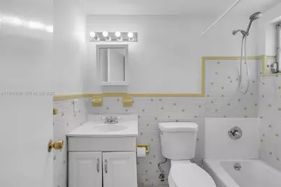 17050 NE 14th Ave #106, Miami, FL 33162 - Photo 7