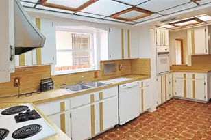 1727 SW 11th Terrace, Miami, FL 33135 - Photo 11