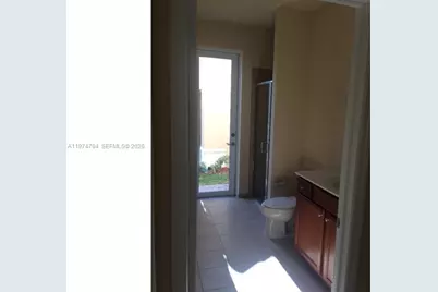 17057 SW 92 St, Miami, FL 33196 - Photo 5