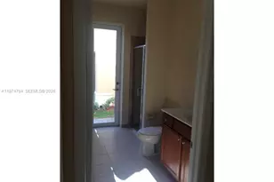 17057 SW 92nd St, Miami, FL 33196 - Photo 5