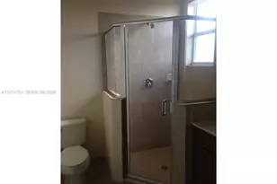 17057 SW 92nd St, Miami, FL 33196 - Photo 9