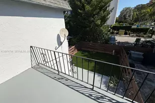 13503 NE 24th Pl, North Miami, FL 33181 - Photo 7