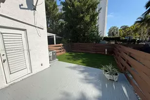 13503 NE 24th Pl, North Miami, FL 33181 - Photo 15