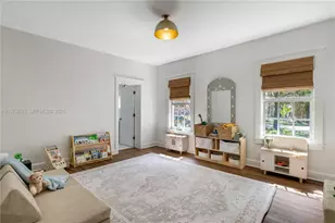 935 Escobar Ave, Coral Gables, FL 33134 - Photo 15