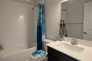 1081 NW 5th St, Florida City, FL 33034 - Photo 11