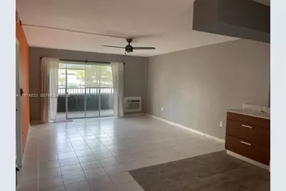 220 Kings Point Dr #103, Sunny Isles Beach, FL 33160 - Photo 3