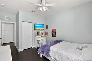 3542 W 93rd Pl, Hialeah, FL 33018 - Photo 53