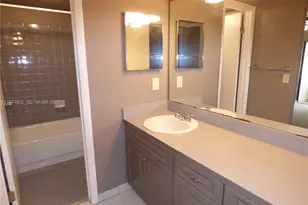 20140 NE 3rd Ct, Miami, FL 33179 - Photo 5