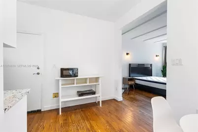 439 15th St #15, Miami Beach, FL 33139 - Photo 19