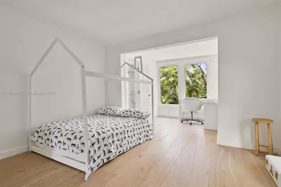 4286 S Douglas Rd, Miami, FL 33133 - Photo 29