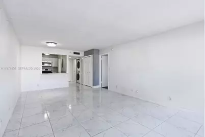 140 Lakeview Dr #203, Weston, FL 33326 - Photo 27