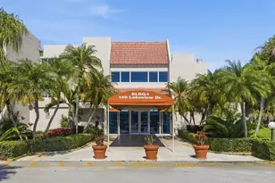140 Lakeview Dr, Weston, FL 33326 - Photo 19
