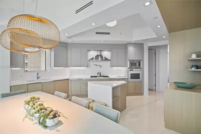 16051 Collins Ave #3202, Sunny Isles Beach, FL 33160 - Photo 9