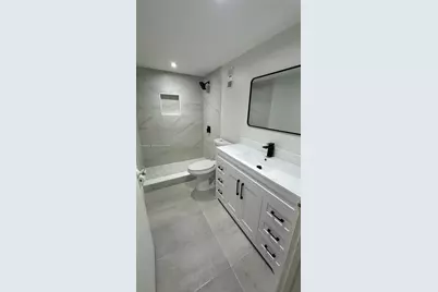 10000 NW 80th Ct #2364, Hialeah Gardens, FL 33016 - Photo 11