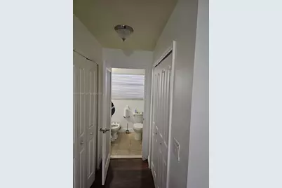 183 E 44th St, Hialeah, FL 33013 - Photo 41