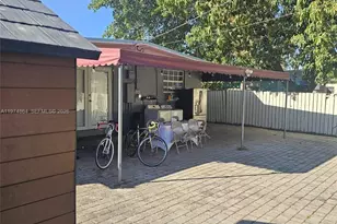 183 E 44th St, Hialeah, FL 33013 - Photo 59