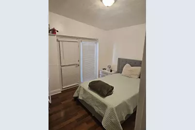 183 E 44th St, Hialeah, FL 33013 - Photo 23