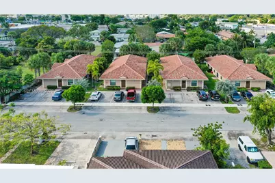 1045 NE 10th Ave #1, Fort Lauderdale, FL 33304 - Photo 39