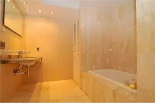 1800 Sunset Harbour Dr, Miami Beach, FL 33139 - Photo 9