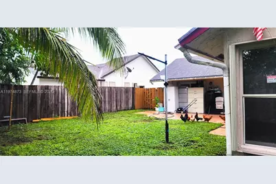 7707 SW 8th St #0, North Lauderdale, FL 33068 - Photo 13