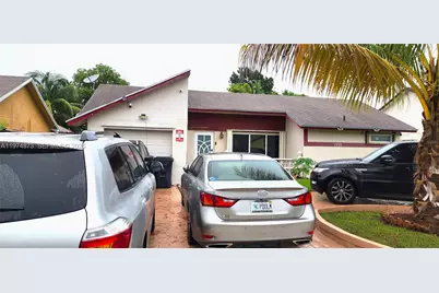 7707 SW 8th St #0, North Lauderdale, FL 33068 - Photo 17