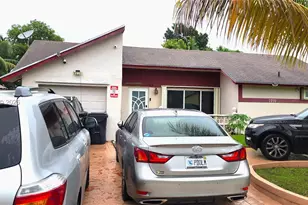 7707 SW 8th St, North Lauderdale, FL 33068 - Photo 17