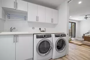 332 Balboa St, Hollywood, FL 33019 - Photo 45