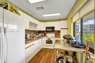 324 SE 10th St, Dania Beach, FL 33004 - Photo 79