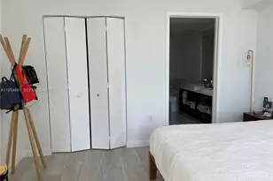 45 SW 9th St, Miami, FL 33130 - Photo 19