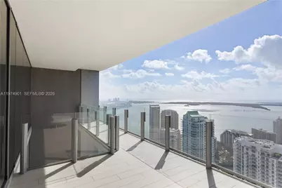 300 Biscayne Boulevard Way #5002 E, Miami, FL 33131 - Photo 23