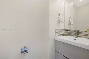 7801 NE 4th Ct, Miami, FL 33138 - Photo 13