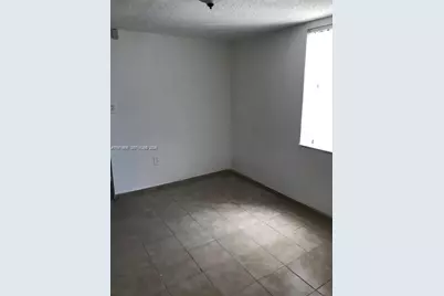 5400 W 20th Ave #101, Hialeah, FL 33016 - Photo 3