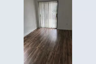 5400 W 20th Ave #101, Hialeah, FL 33016 - Photo 7