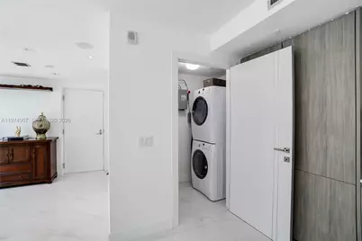 2900 NE 7th Ave #TH-103, Miami, FL 33137 - Photo 17