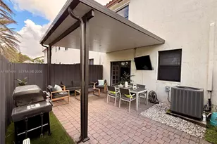 10233 NW 89th Terrace, Doral, FL 33178 - Photo 17