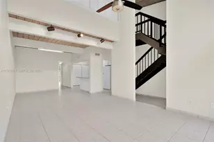 7601 SW 105th Ave, Miami, FL 33173 - Photo 7