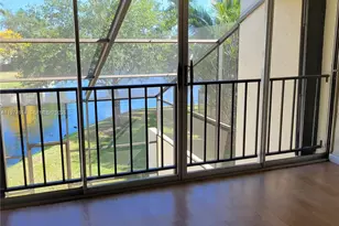 7601 SW 105th Ave, Miami, FL 33173 - Photo 3