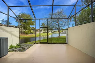 7601 SW 105th Ave, Miami, FL 33173 - Photo 15