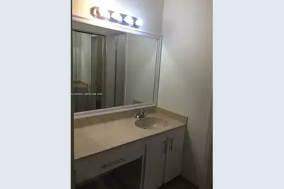 331 Ives Dairy Rd #331-10, Miami, FL 33179 - Photo 15