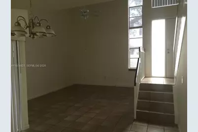 331 Ives Dairy Rd #331-10, Miami, FL 33179 - Photo 9