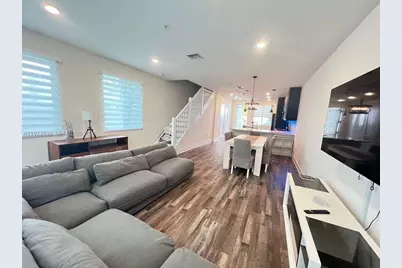 10229 NW 64th Ter #101, Doral, FL 33178 - Photo 3