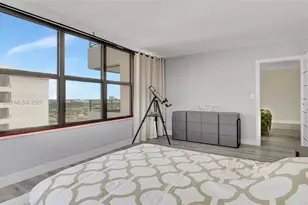 2500 Parkview Dr, Hallandale Beach, FL 33009 - Photo 13